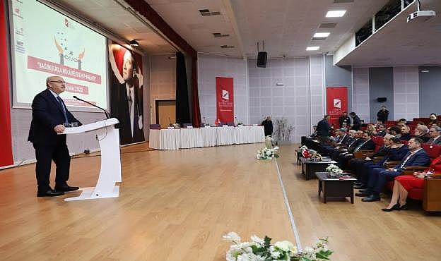 Vali Köşger: &quot;İzmir&#039;de &#039;Narko Alan&#039; ile uyuşturucuyla topyekûn mücadele edeceğiz&quot;