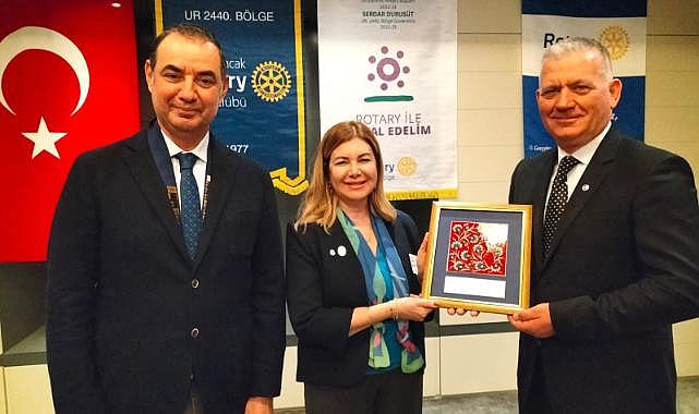 Alsancak Rotary&#039;nin Meslekte Üstün Hizmet Ödülü sektörün üçüncü kuşak temsilcisine...
