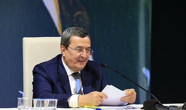 Başkan Batur’dan belediye meclisine Uyum teşekkürü