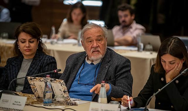 Başkan Soyer ikinci Yüksek İstişare Kurulu Toplantısı&#039;nda konuştu: &quot;Günü kurtarmaya değil geleceği tasarlamaya hazırlanıyoruz&quot;