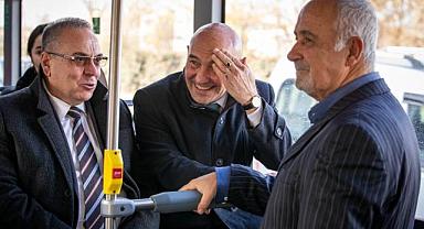 Başkan Soyer Menemen’de İZTAŞIT garajını ziyaret etti