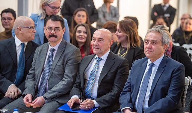 Başkan Soyer, Siber Güvenlik Girişimcilik Programı mezuniyet töreninde konuştu