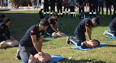 Bir yılda 25 bin 832 kişi Ege Üniversitesi onaylı sertifika sahibi oldu