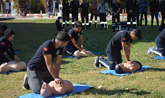 Bir yılda 25 bin 832 kişi Ege Üniversitesi onaylı sertifika sahibi oldu