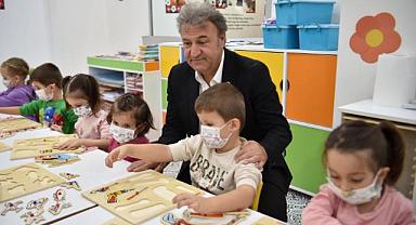 Bornova’da 8 Çocuk Oyun Aktivite Merkezi