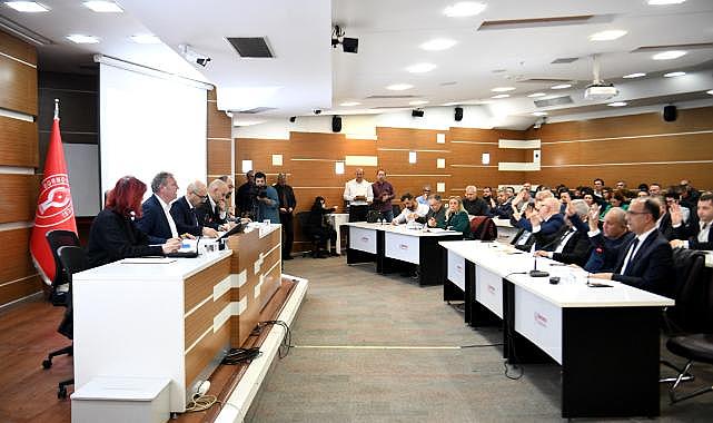 Bornova&#039;da yılın ilk meclisi: Başkan İduğ&#039;dan 2023 müjdeleri