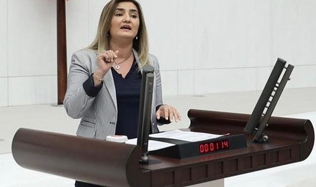 CHP İzmir Milletvekili Av. Sevda Erdan Kılıç: &quot;Vakıflar ile şahıs ve tüzel kişilere ait iş yeri kira artış oranları en fazla yüzde 30 olacak şekilde sınırlandırılmalı!&quot;