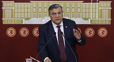 CHP’li Sındır, “AKP, lay lay lom proje arıyorsa hayal ürünü 35 İzmir 35 Projesine baksın”