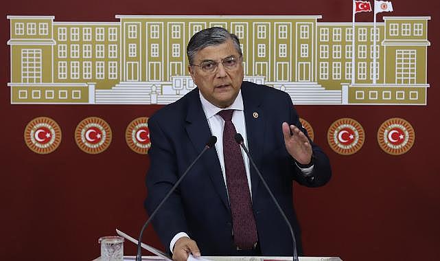 CHP’li Sındır, “AKP, lay lay lom proje arıyorsa hayal ürünü 35 İzmir 35 Projesine baksın”