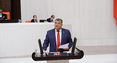 CHP'li Sındır, "Öğretmenevleri de kadro bekliyor"