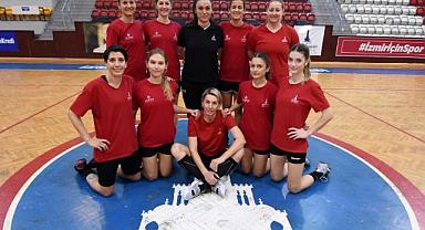 İzmir ekibinde hedef çeyrek final
