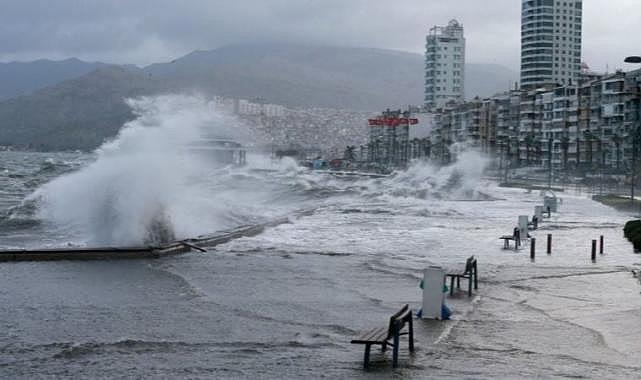 Meteorolojiden İzmir için &#039;fırtına&#039; uyarısı!