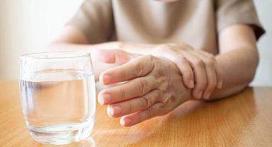 Titreme hastalığı, yaşam kalitesini düşürmesin!