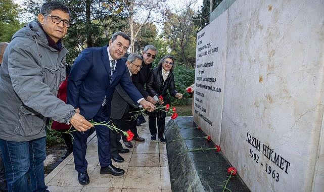 Usta Şair Nazım Hikmet Konak’ta anıldı