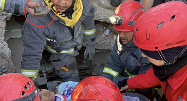 Ayfer enkazdan 100 saat sonra 'Gül Beyaz Gül' şarkısıyla çıktı