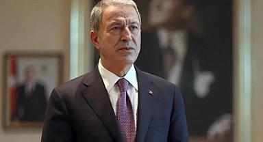 Bakan Akar: Deprem bölgesinde 3 askerimiz şehit oldu