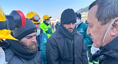 Başkan Batur deprem bölgesinde