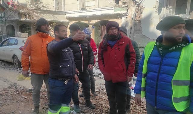 Başkan Eriş deprem bölgesinde 