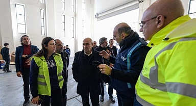 Başkan Soyer Fuar İzmir ve Kültürpark'taki yardım çalışmalarını yerinde inceledi