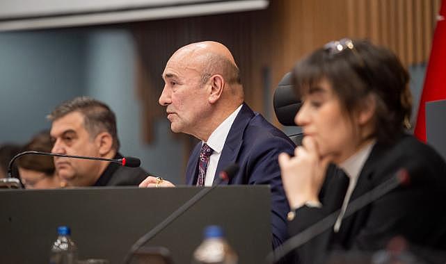 CHP ve İYİ Partili meclis üyeleri huzur haklarını depremzedeler için bağışladı