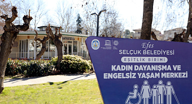 Efes Selçuk'a gelen depremzedelere psikolojik destek