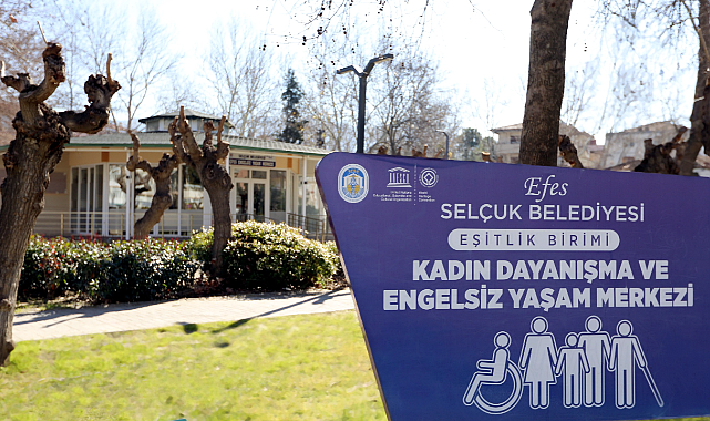 Efes Selçuk&#039;a gelen depremzedelere psikolojik destek