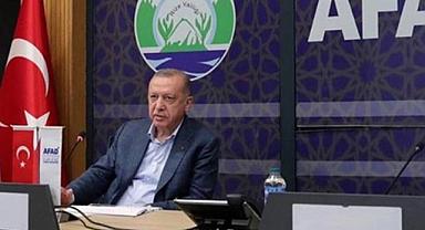 Erdoğan: Depremde 912 vatandaşımız hayatını kaybetti
