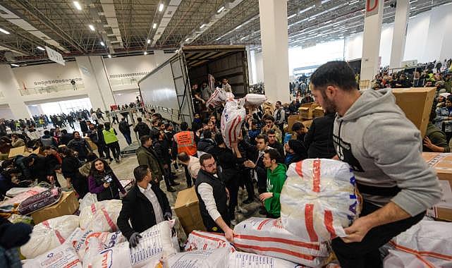 Fuar İzmir&#039;e otobüs seferleri artırıldı