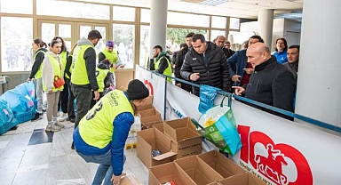 İzmir'de deprem dayanışması için 41 milyon lirayı aşan destek