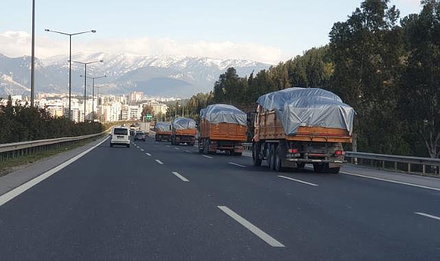 İzmir deprem bölgesine destek için tek yürek oldu.