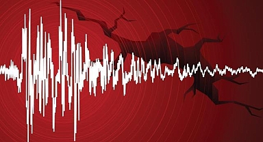 Kahramanmaraş'ta 7,4 büyüklüğünde deprem: 10 il etkilendi