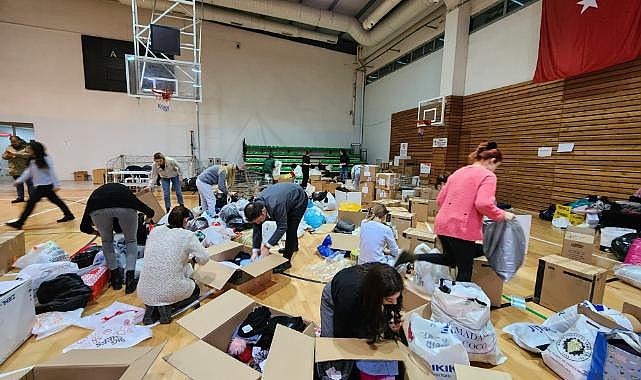 Karşıyaka&#039;dan Dayanışma Örneği