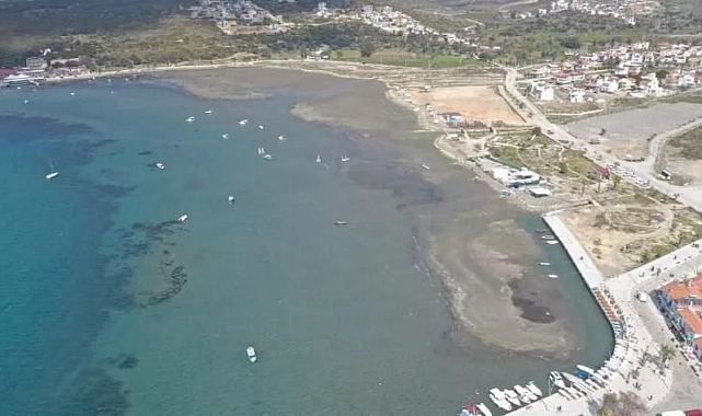 Sığacık&#039;ta sular çekiliyor: Yurttaşlar tedirgin!