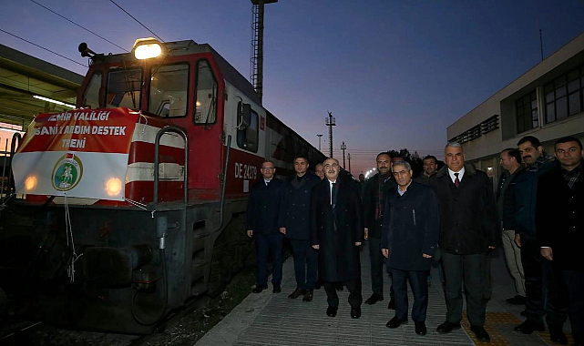 Vagonlar yardımlarla dolmaya devam ediyor