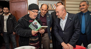 Başkan Soyer usta edebiyatçıyı ölüm yıl dönümünde doğduğu köyde andı