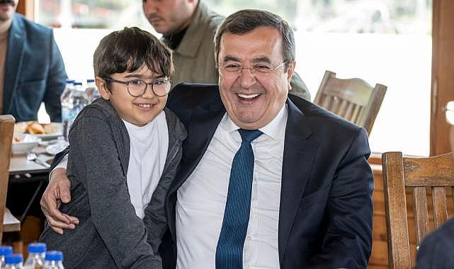 Batur&#039;dan Dünya Kadınlar Günü&#039;nde dayanışma vurgusu