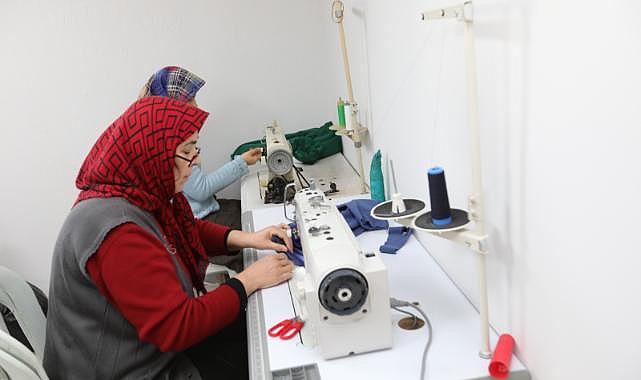 Bayraklı&#039;dan &#039;sıcak&#039; dayanışma