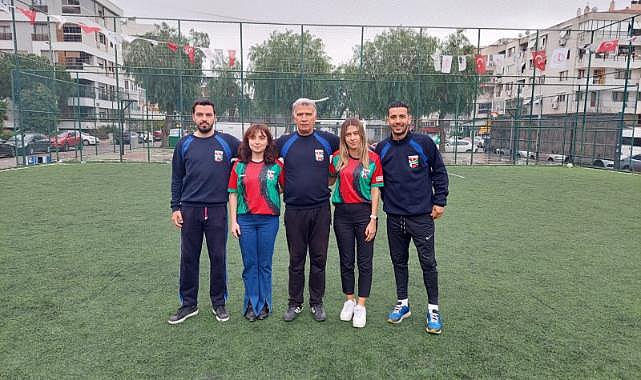 Bostanlıspor futbolda teknik kadro yenilendi
