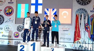 Bostanlısporlu Tarık, Avrupa Üçüncüsü