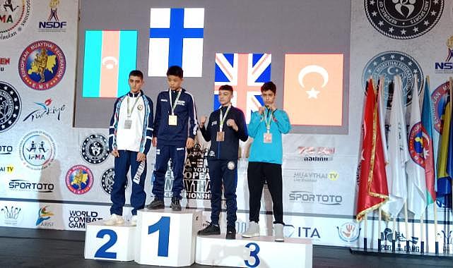 Bostanlısporlu Tarık, Avrupa Üçüncüsü