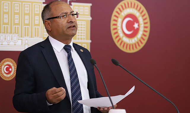 Depremzede öğretmenlere çifte yıkım!