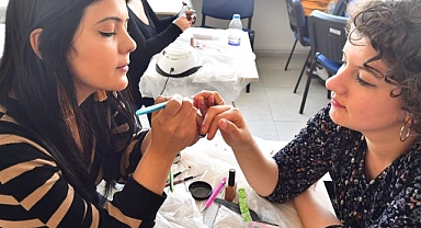 Geleceğini Kuran Genç Kadınlar sertifikalarına kavuştu