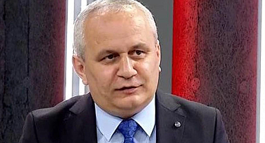 İlahiyatçı yazar Cemil Kılıç'a saldırı!