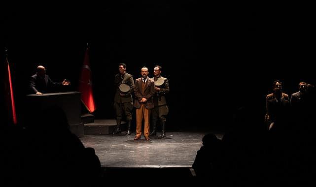 İzBBŞT şehit yakınları ve gaziler için sahne aldı