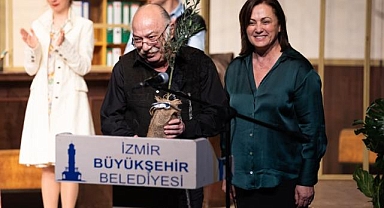 İzmir Şehir Tiyatroları ile İzmir Kent Konseyi depremzede kadınlar için ele ele verdi