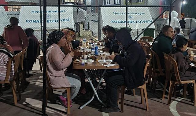 Konak&#039;tan Çadır Kentte İlk İftar