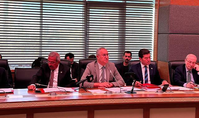 &quot;Muhalif gördüğünüz gazete ve televizyonlara reklam vermiyorsunuz.&#039;&#039;