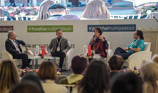 Neptün Soyer: &quot;Doğayla uyumlu olmak zorundayız&quot;