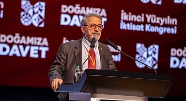 Prof. Dr. Naci Görür: İzmir doğru yolda