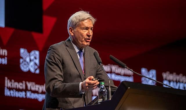 Prof. Dr. Şevket Pamuk: &quot;Şeffaflığa ve hukuka ihtiyaç var&quot;